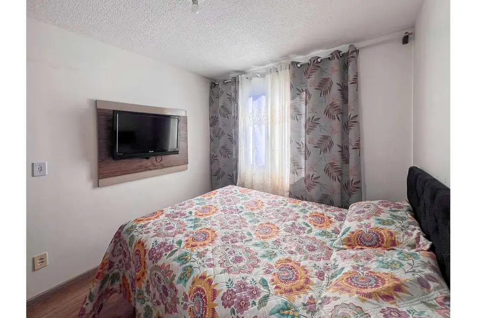 Foto 2 de Apartamento com 2 quartos à venda, 42m2 em Igara, Canoas - RS