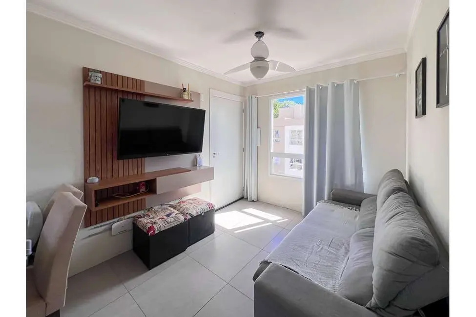 Foto 1 de Apartamento com 2 quartos à venda, 48m2 em Olaria, Canoas - RS