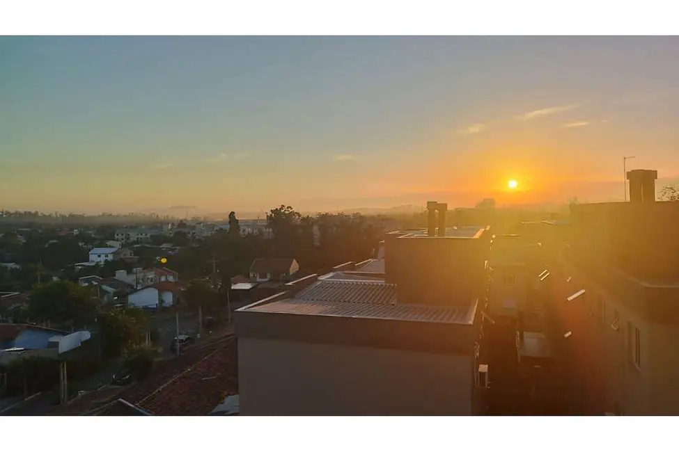 Foto 4 de Apartamento com 2 quartos à venda, 48m2 em Olaria, Canoas - RS