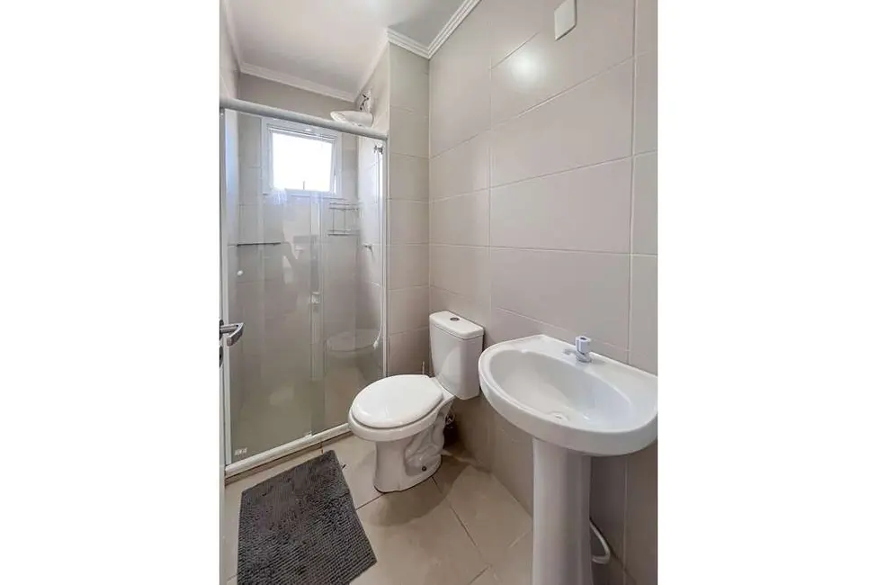 Foto 3 de Apartamento com 2 quartos à venda, 48m2 em Olaria, Canoas - RS