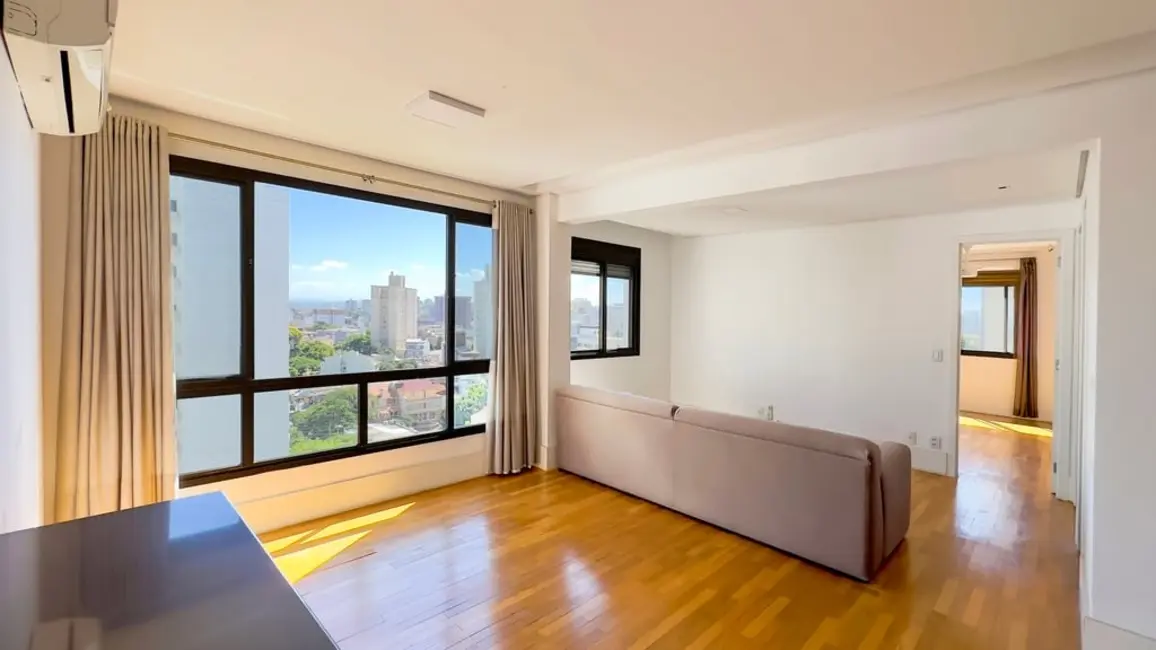 Apartamento com 3 quartos à venda, 79m2 em Passo da Areia, Porto Alegre - RS - imagem 3 Foto 3 de Apartamento com 3 quartos à venda, 79m2 em Passo da Areia, Porto Alegre - RS