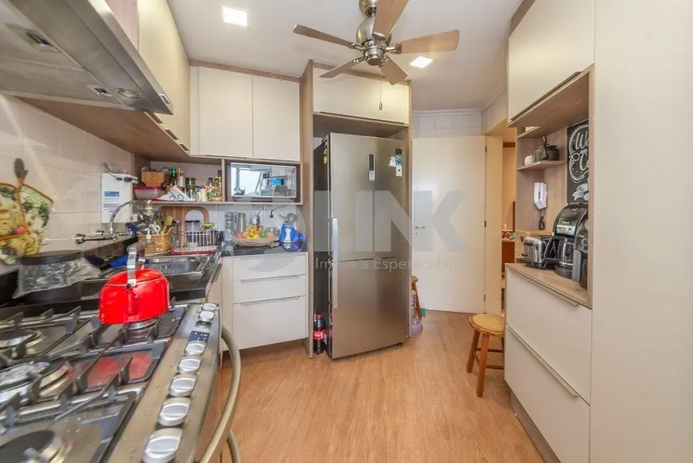 Apartamento com 2 quartos à venda, 150m2 em Cristo Redentor, Porto Alegre - RS - imagem 5 Foto 5 de Apartamento com 2 quartos à venda, 150m2 em Cristo Redentor, Porto Alegre - RS