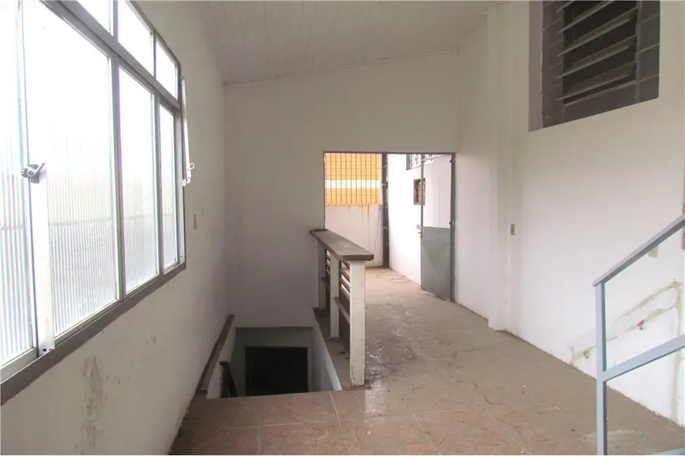 Foto 8 de Armazém / Galpão à venda, 84m2 em Jardim São Pedro, Porto Alegre - RS