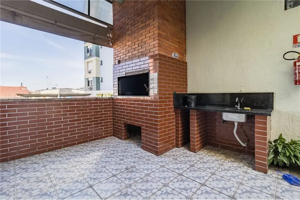 Foto 4 de Apartamento com 2 quartos à venda, 74m2 em Cristo Redentor, Porto Alegre - RS