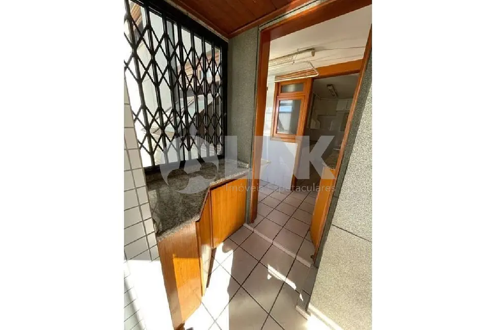 Foto 3 de Apartamento com 3 quartos à venda, 95m2 em Santana, Porto Alegre - RS