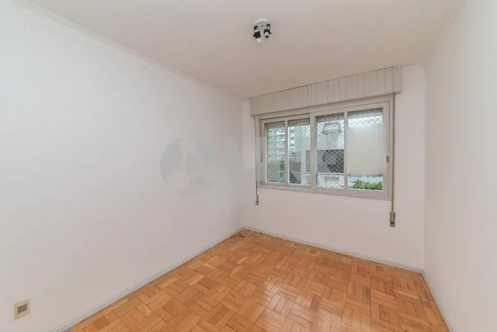 Apartamento com 3 quartos à venda, 94m2 em Petrópolis, Porto Alegre - RS - imagem 7 Foto 7 de Apartamento com 3 quartos à venda, 94m2 em Petrópolis, Porto Alegre - RS