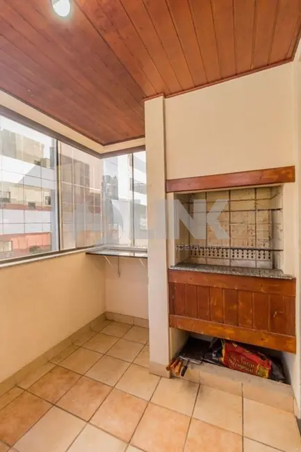 Apartamento com 3 quartos à venda, 84m2 em Mont Serrat, Porto Alegre - RS - imagem 3 Foto 3 de Apartamento com 3 quartos à venda, 84m2 em Mont Serrat, Porto Alegre - RS