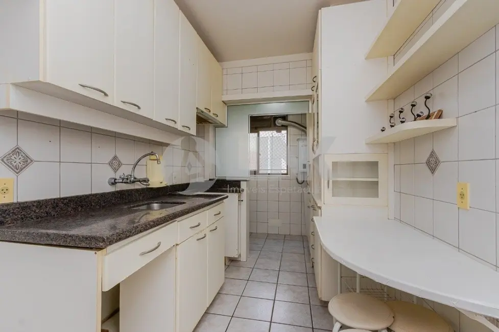 Apartamento com 3 quartos à venda, 84m2 em Mont Serrat, Porto Alegre - RS - imagem 8 Foto 8 de Apartamento com 3 quartos à venda, 84m2 em Mont Serrat, Porto Alegre - RS