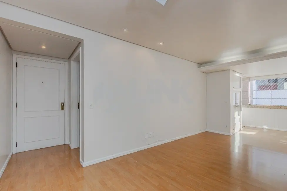 Apartamento com 3 quartos à venda, 84m2 em Mont Serrat, Porto Alegre - RS - imagem 4 Foto 4 de Apartamento com 3 quartos à venda, 84m2 em Mont Serrat, Porto Alegre - RS