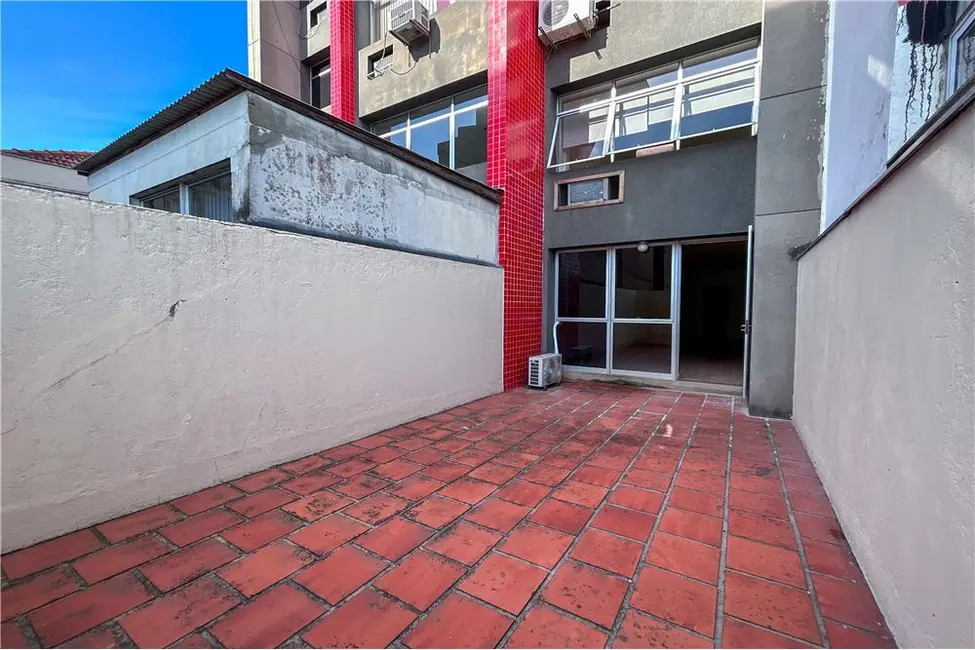 Sala Comercial à venda, 67m2 em Rio Branco, Porto Alegre - RS - imagem 3 Foto 3 de Sala Comercial à venda, 67m2 em Rio Branco, Porto Alegre - RS