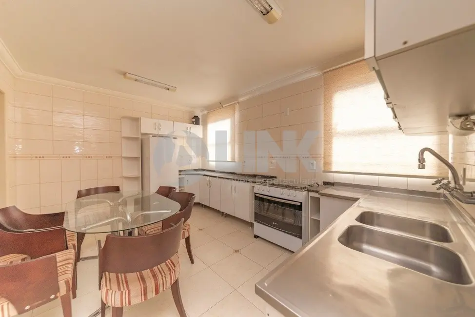 Foto 3 de Apartamento com 3 quartos à venda, 133m2 em Independência, Porto Alegre - RS