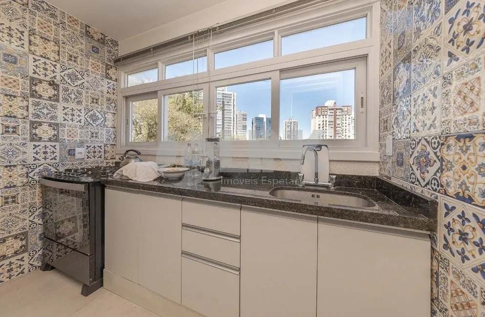 Foto 8 de Apartamento com 3 quartos à venda, 173m2 em Petrópolis, Porto Alegre - RS