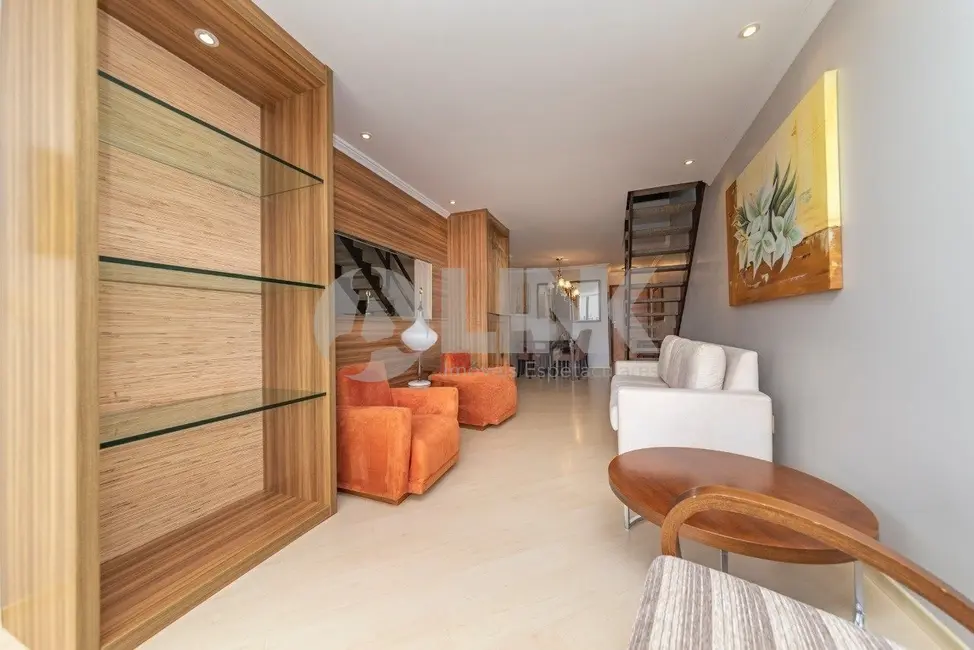 Apartamento com 4 quartos à venda, 221m2 em Petrópolis, Porto Alegre - RS - imagem 6 Foto 6 de Apartamento com 4 quartos à venda, 221m2 em Petrópolis, Porto Alegre - RS