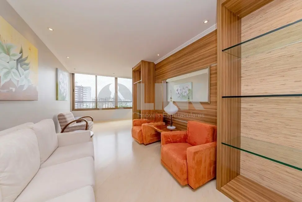 Apartamento com 4 quartos à venda, 221m2 em Petrópolis, Porto Alegre - RS - imagem 4 Foto 4 de Apartamento com 4 quartos à venda, 221m2 em Petrópolis, Porto Alegre - RS