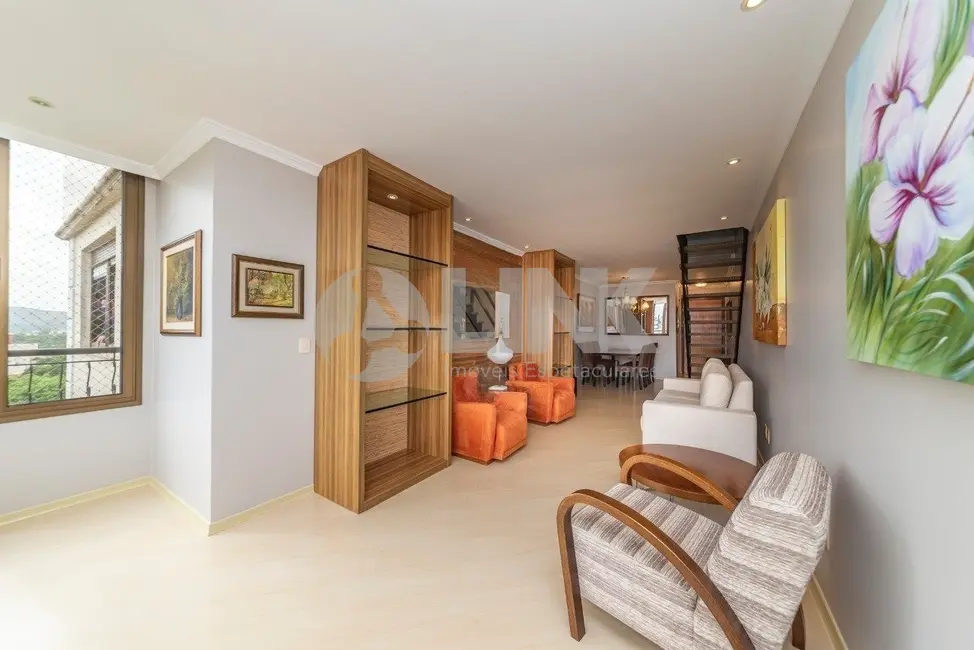 Apartamento com 4 quartos à venda, 221m2 em Petrópolis, Porto Alegre - RS - imagem 5 Foto 5 de Apartamento com 4 quartos à venda, 221m2 em Petrópolis, Porto Alegre - RS