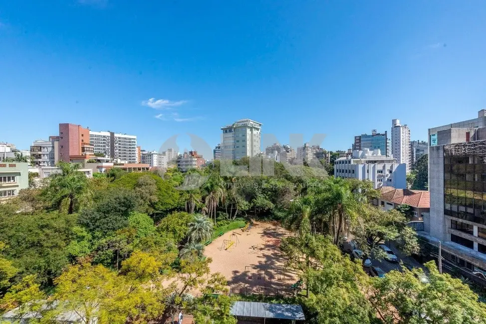Apartamento com 2 quartos à venda, 113m2 em Moinhos de Vento, Porto Alegre - RS - imagem 5 Foto 5 de Apartamento com 2 quartos à venda, 113m2 em Moinhos de Vento, Porto Alegre - RS