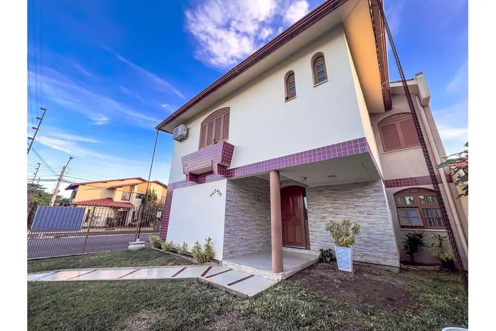 Casa com 3 quartos à venda, 256m2 em Igara, Canoas - RS - imagem 7 Foto 7 de Casa com 3 quartos à venda, 256m2 em Igara, Canoas - RS