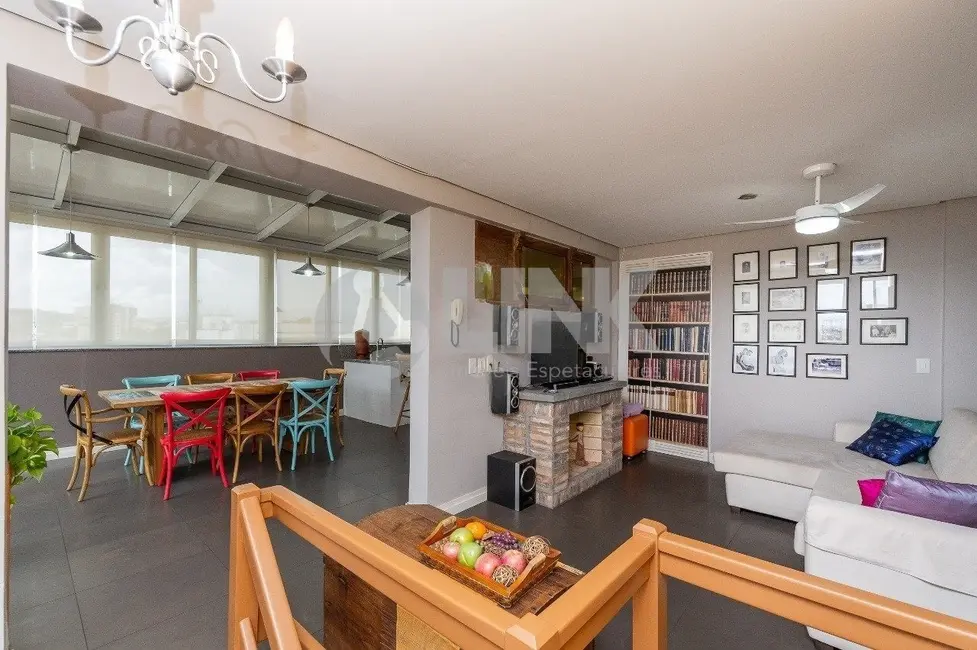 Foto 4 de Apartamento com 2 quartos à venda, 174m2 em Chácara das Pedras, Porto Alegre - RS