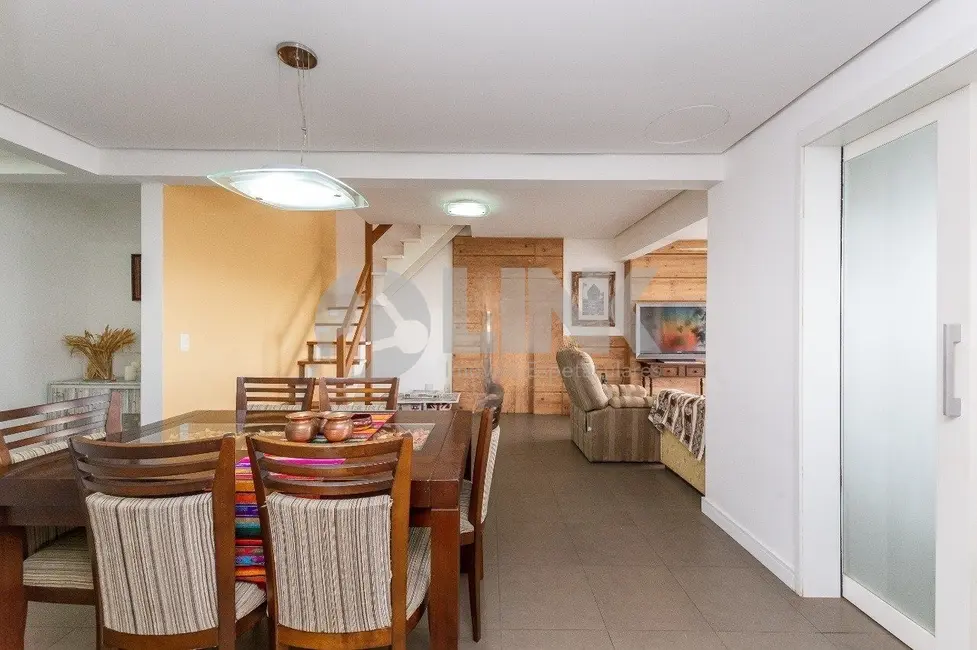 Foto 7 de Apartamento com 2 quartos à venda, 174m2 em Chácara das Pedras, Porto Alegre - RS