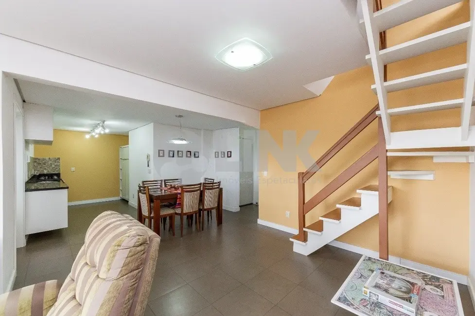 Foto 9 de Apartamento com 2 quartos à venda, 174m2 em Chácara das Pedras, Porto Alegre - RS