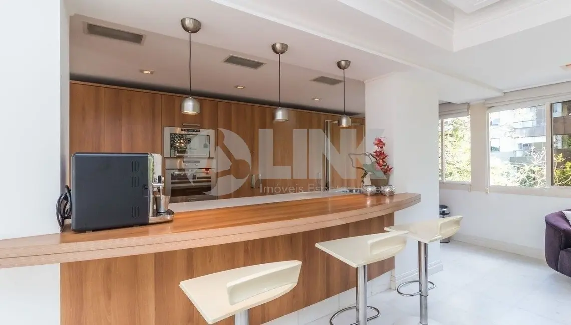 Apartamento com 3 quartos à venda, 125m2 em Mont Serrat, Porto Alegre - RS - imagem 8 Foto 8 de Apartamento com 3 quartos à venda, 125m2 em Mont Serrat, Porto Alegre - RS