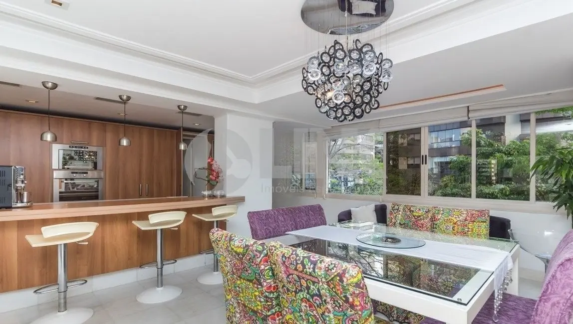 Apartamento com 3 quartos à venda, 125m2 em Mont Serrat, Porto Alegre - RS - imagem 6 Foto 6 de Apartamento com 3 quartos à venda, 125m2 em Mont Serrat, Porto Alegre - RS