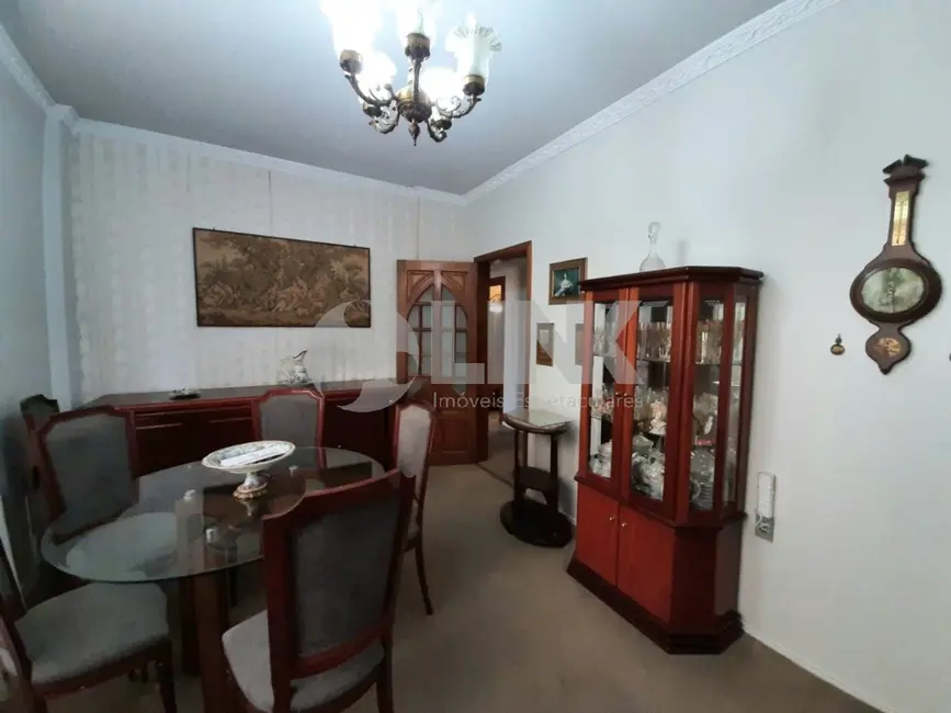 Foto 3 de Apartamento com 2 quartos à venda, 76m2 em Santana, Porto Alegre - RS