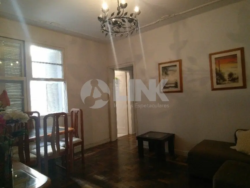 Foto 3 de Apartamento com 2 quartos à venda, 74m2 em Santana, Porto Alegre - RS