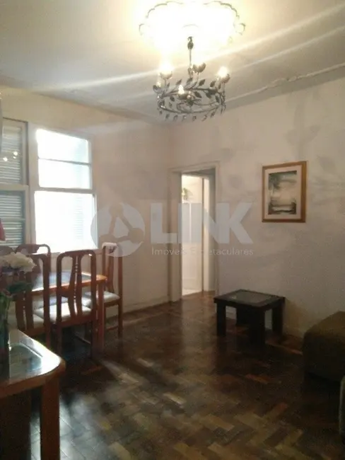 Foto 4 de Apartamento com 2 quartos à venda, 74m2 em Santana, Porto Alegre - RS