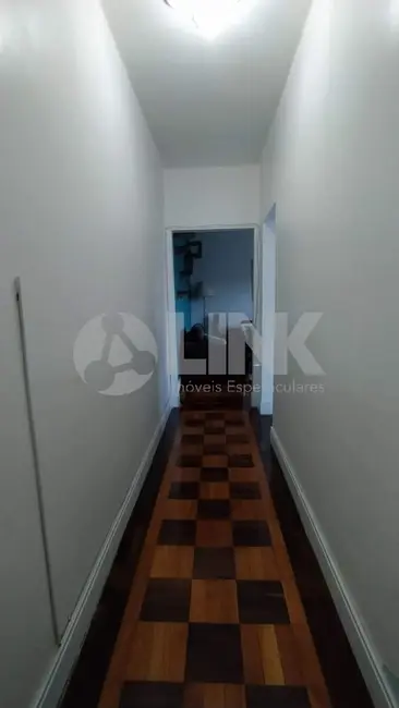 Apartamento com 2 quartos à venda, 74m2 em Santana, Porto Alegre - RS - imagem 8 Foto 8 de Apartamento com 2 quartos à venda, 74m2 em Santana, Porto Alegre - RS