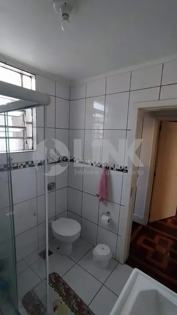 Apartamento com 2 quartos à venda, 74m2 em Santana, Porto Alegre - RS - imagem 9 Foto 9 de Apartamento com 2 quartos à venda, 74m2 em Santana, Porto Alegre - RS