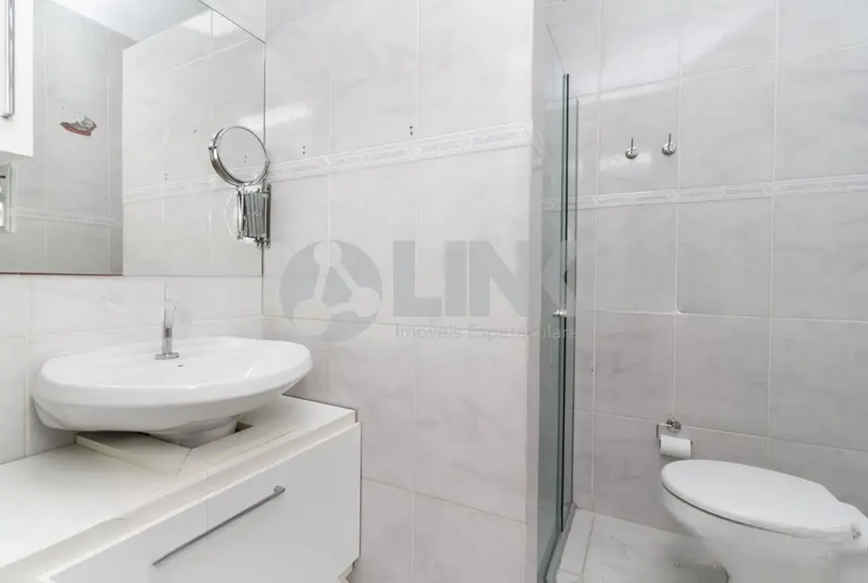 Foto 6 de Apartamento com 2 quartos à venda, 69m2 em Santana, Porto Alegre - RS