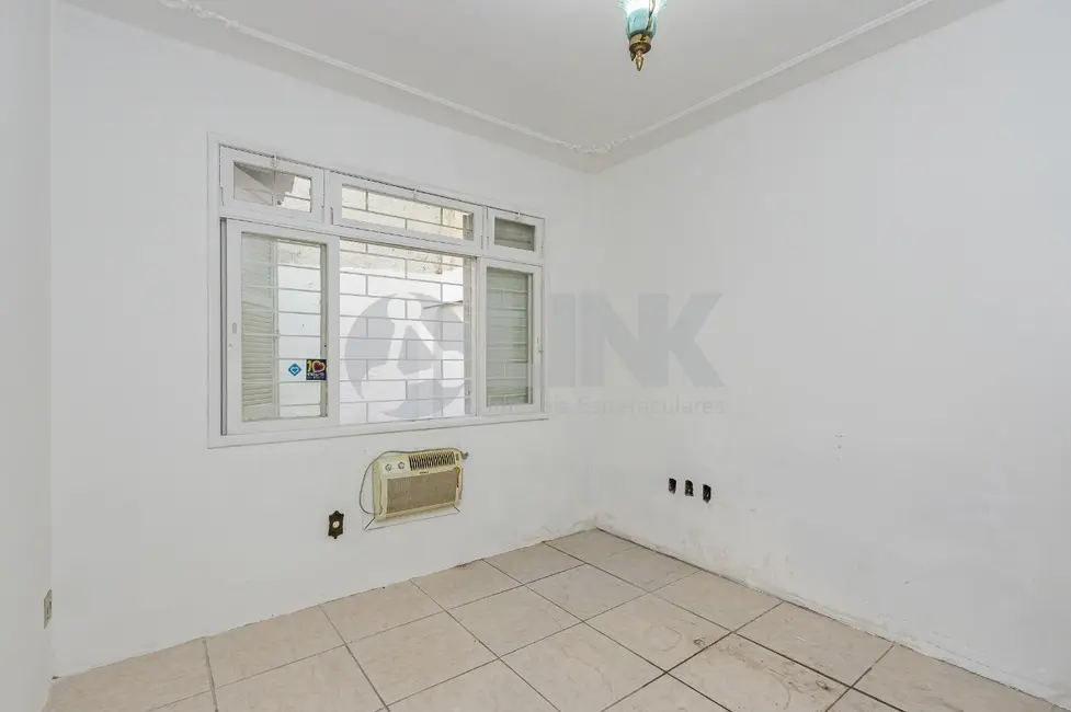 Apartamento com 2 quartos à venda, 45m2 em Centro Histórico, Porto Alegre - RS - imagem 7 Foto 7 de Apartamento com 2 quartos à venda, 45m2 em Centro Histórico, Porto Alegre - RS