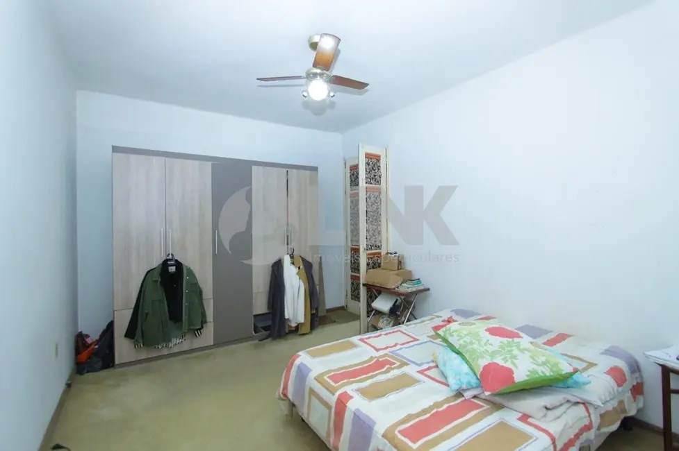 Apartamento com 2 quartos à venda, 73m2 em Centro Histórico, Porto Alegre - RS - imagem 6 Foto 6 de Apartamento com 2 quartos à venda, 73m2 em Centro Histórico, Porto Alegre - RS