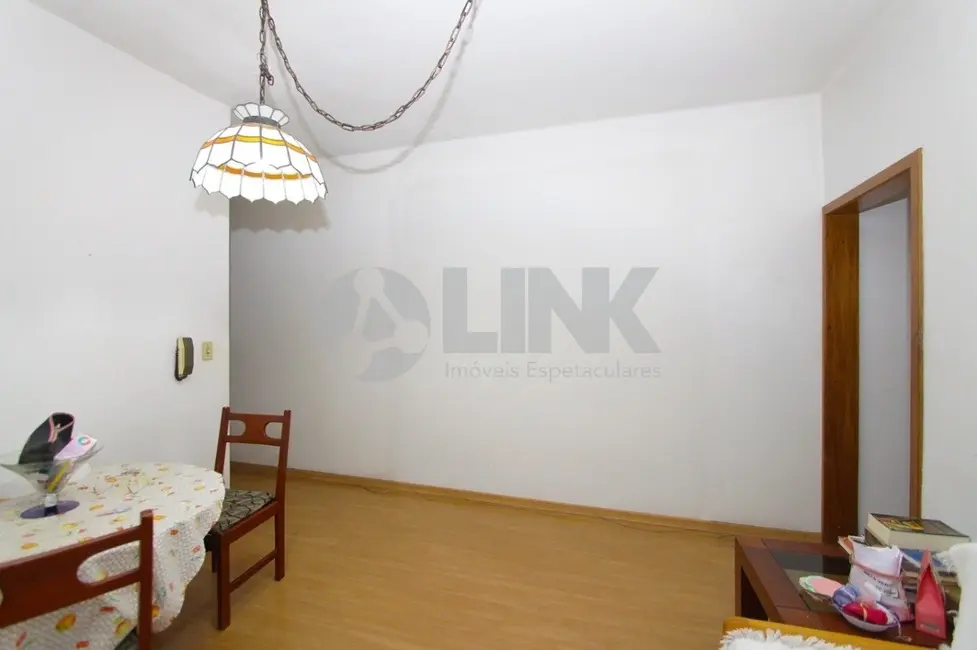 Apartamento com 2 quartos à venda, 73m2 em Centro Histórico, Porto Alegre - RS - imagem 3 Foto 3 de Apartamento com 2 quartos à venda, 73m2 em Centro Histórico, Porto Alegre - RS
