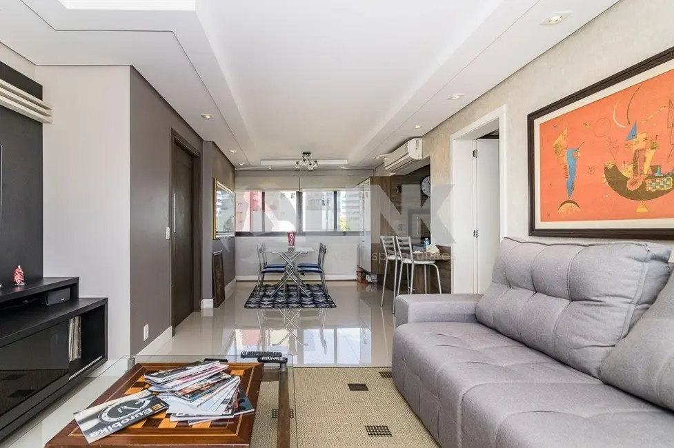 Apartamento com 3 quartos à venda, 100m2 em Higienópolis, Porto Alegre - RS - imagem 5 Foto 5 de Apartamento com 3 quartos à venda, 100m2 em Higienópolis, Porto Alegre - RS