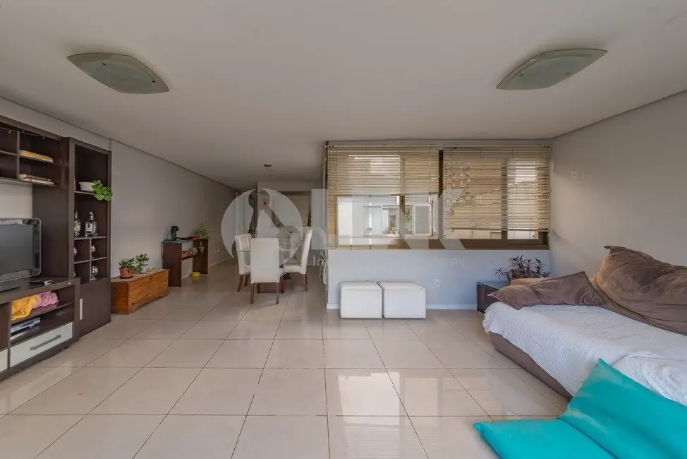 Foto 9 de Apartamento com 2 quartos à venda, 150m2 em Mont Serrat, Porto Alegre - RS