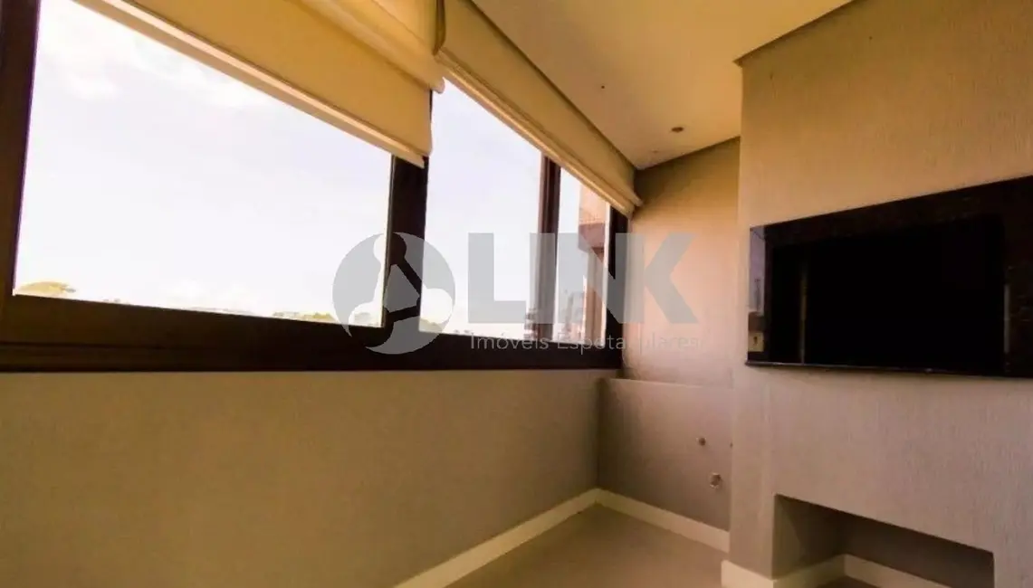 Foto 5 de Apartamento com 3 quartos à venda, 108m2 em Passo da Areia, Porto Alegre - RS