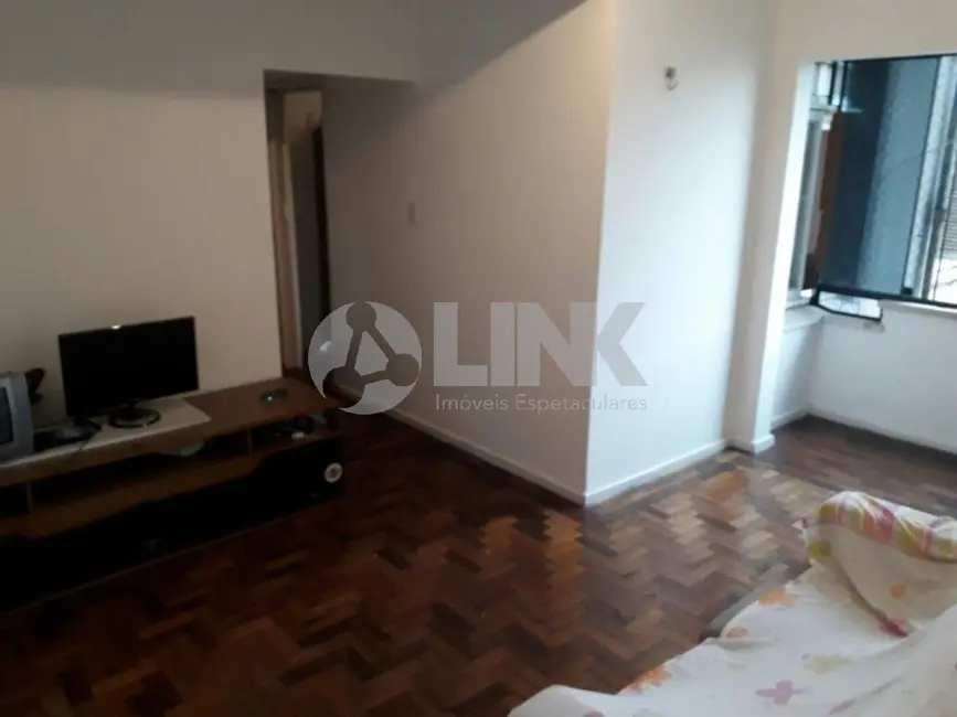 Apartamento com 2 quartos à venda, 64m2 em Centro Histórico, Porto Alegre - RS - imagem 3 Foto 3 de Apartamento com 2 quartos à venda, 64m2 em Centro Histórico, Porto Alegre - RS