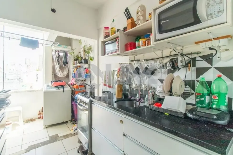 Apartamento com 2 quartos à venda, 64m2 em Centro Histórico, Porto Alegre - RS - imagem 8 Foto 8 de Apartamento com 2 quartos à venda, 64m2 em Centro Histórico, Porto Alegre - RS