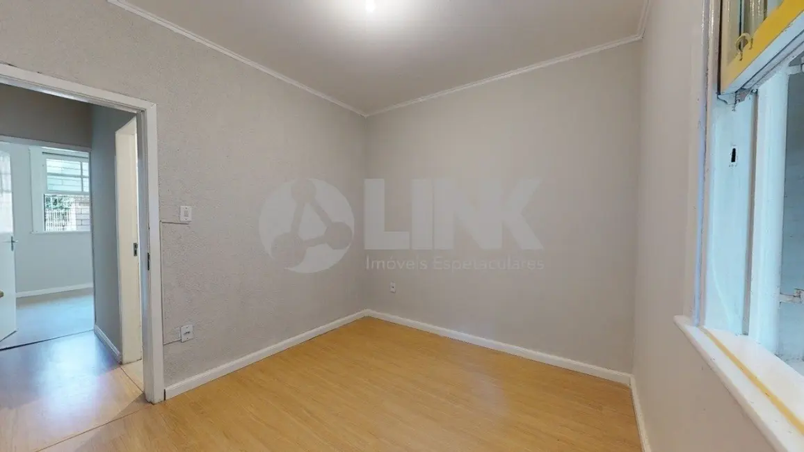 Apartamento com 2 quartos à venda, 64m2 em Centro Histórico, Porto Alegre - RS - imagem 3 Foto 3 de Apartamento com 2 quartos à venda, 64m2 em Centro Histórico, Porto Alegre - RS