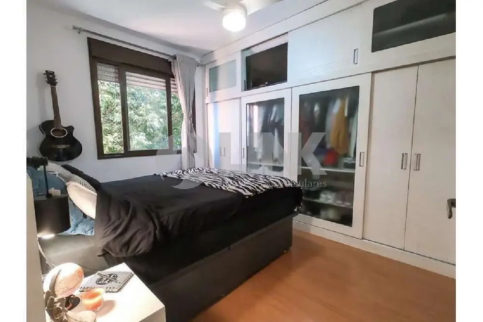 Apartamento com 2 quartos à venda, 70m2 em Mont Serrat, Porto Alegre - RS - imagem 4 Foto 4 de Apartamento com 2 quartos à venda, 70m2 em Mont Serrat, Porto Alegre - RS