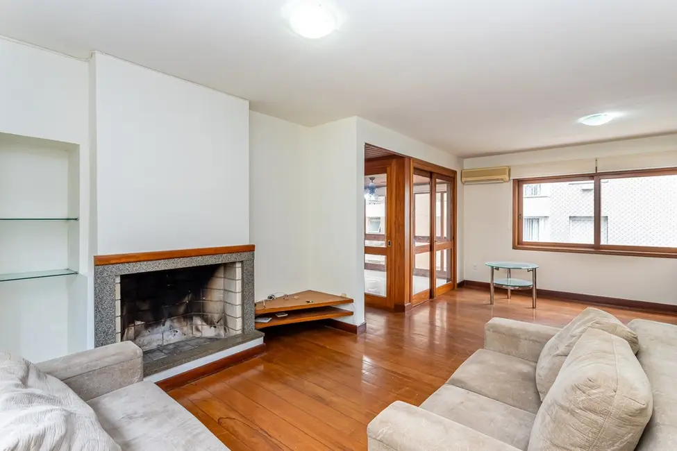 Apartamento com 3 quartos à venda, 124m2 em Petrópolis, Porto Alegre - RS - imagem 4 Foto 4 de Apartamento com 3 quartos à venda, 124m2 em Petrópolis, Porto Alegre - RS