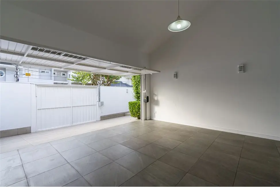 Casa com 4 quartos à venda, 500m2 em Canoas - RS - imagem 5 Foto 5 de Casa com 4 quartos à venda, 500m2 em Canoas - RS