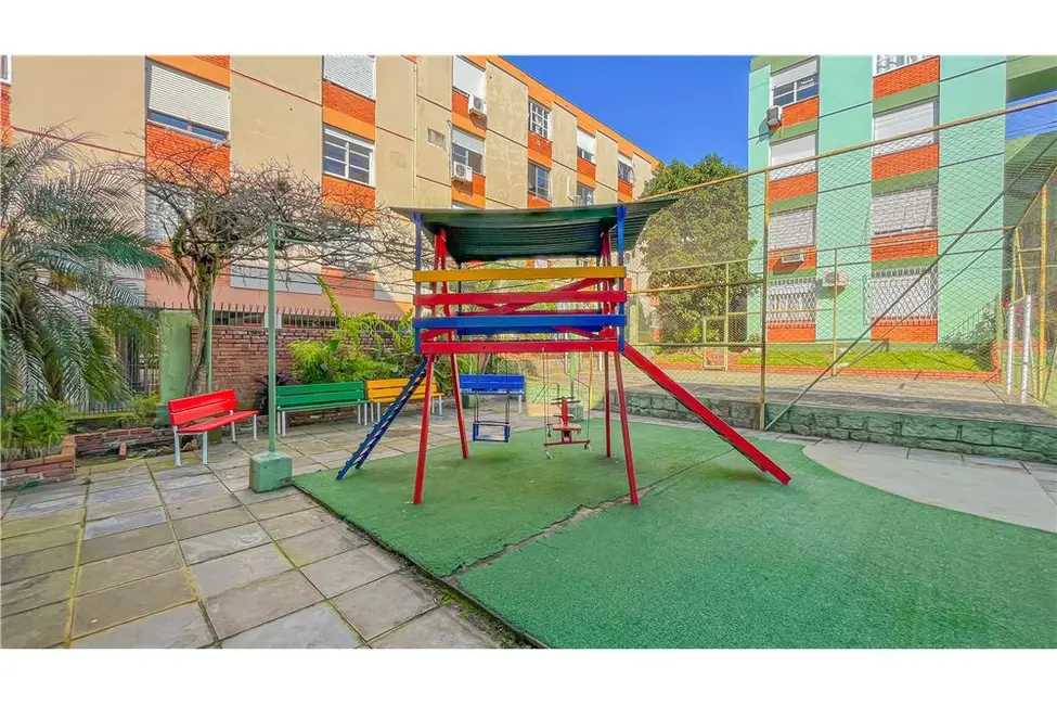 Foto 5 de Apartamento com 3 quartos à venda, 62m2 em Cristal, Porto Alegre - RS