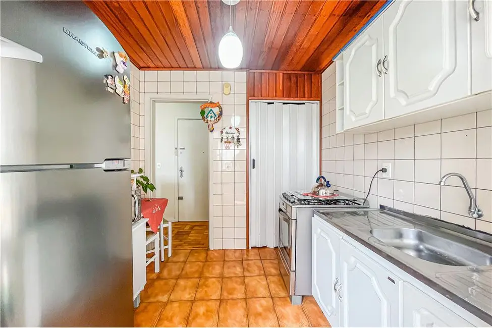 Foto 6 de Apartamento com 2 quartos à venda, 60m2 em Vila Ipiranga, Porto Alegre - RS