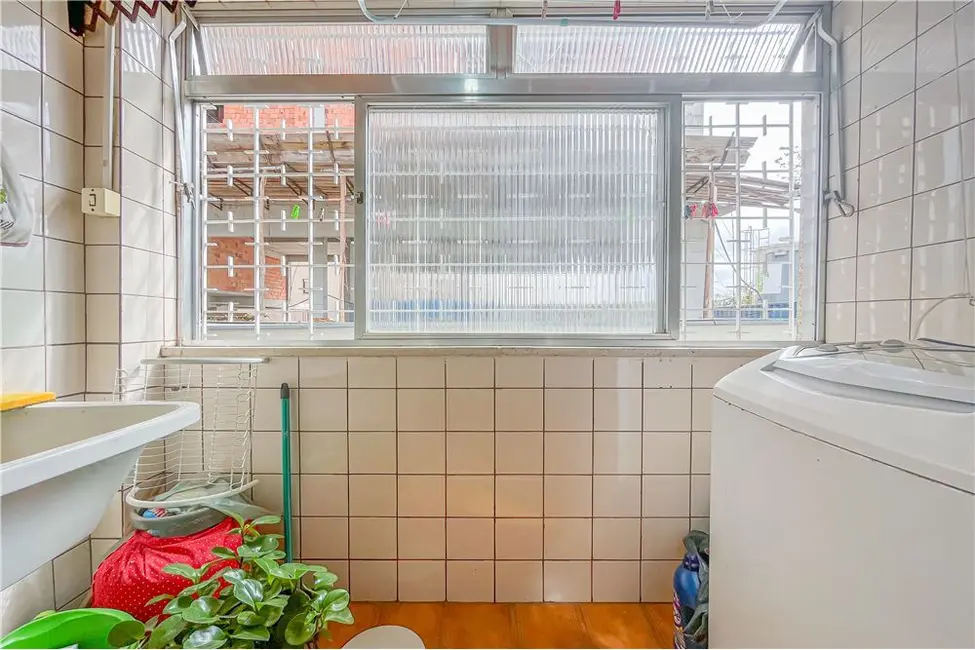 Foto 5 de Apartamento com 2 quartos à venda, 60m2 em Vila Ipiranga, Porto Alegre - RS