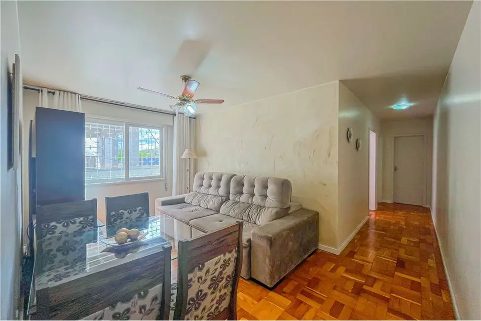 Foto 4 de Apartamento com 2 quartos à venda, 60m2 em Vila Ipiranga, Porto Alegre - RS