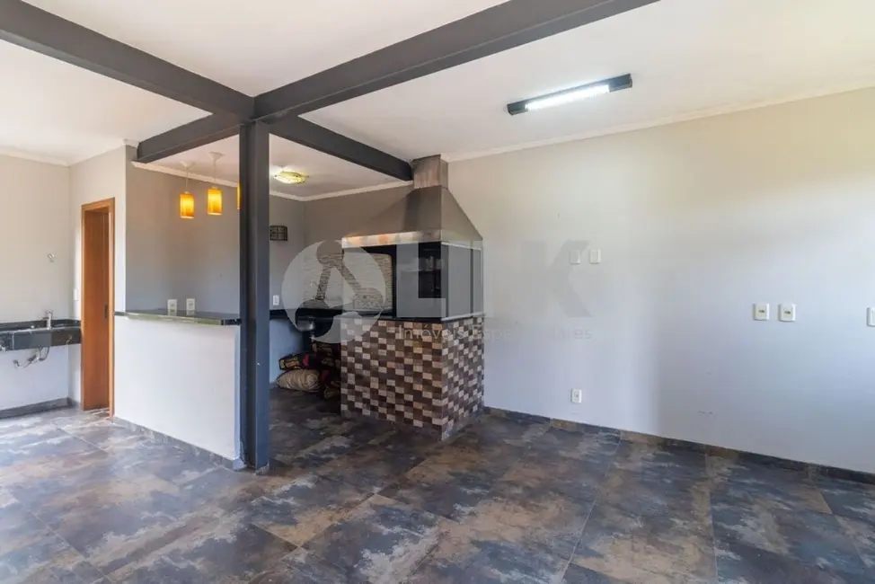 Casa de Condomínio com 2 quartos à venda, 130m2 em Jardim Itu, Porto Alegre - RS - imagem 4 Foto 4 de Casa de Condomínio com 2 quartos à venda, 130m2 em Jardim Itu, Porto Alegre - RS