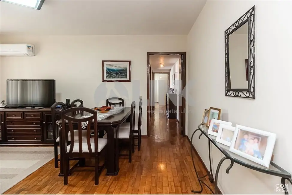 Apartamento com 2 quartos à venda, 82m2 em Menino Deus, Porto Alegre - RS - imagem 7 Foto 7 de Apartamento com 2 quartos à venda, 82m2 em Menino Deus, Porto Alegre - RS